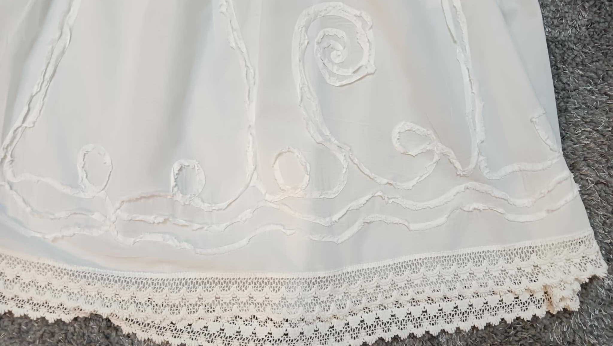 Spódnica przewiewna biała r.40/L, 42/XL