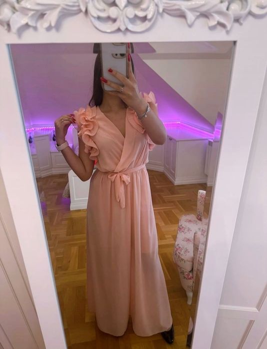 Nowy elegancki kombinezon z metką pudrowy róż