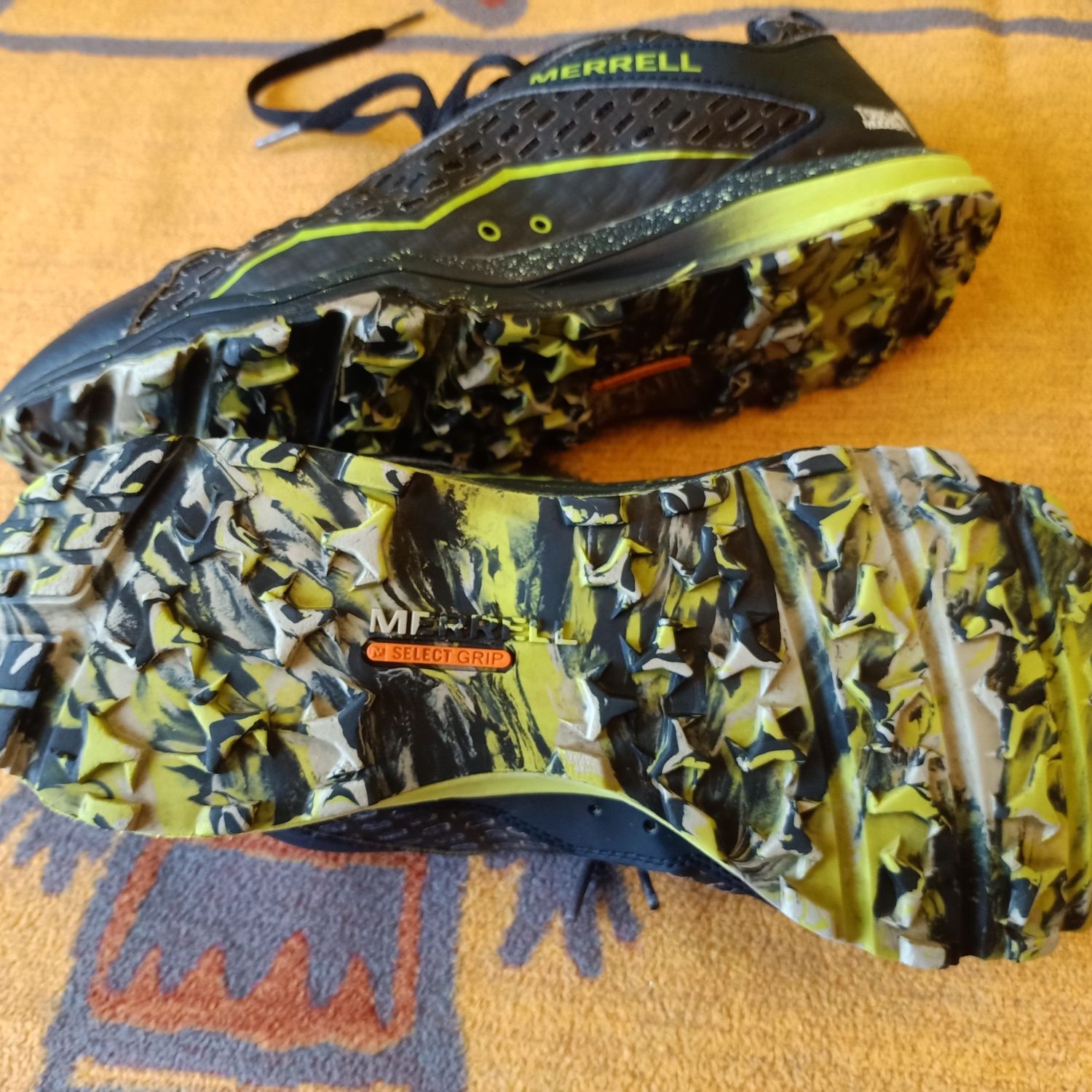 Merrell All Out Crush Tough Mudder. Buty do biegania .r 42. Unisex