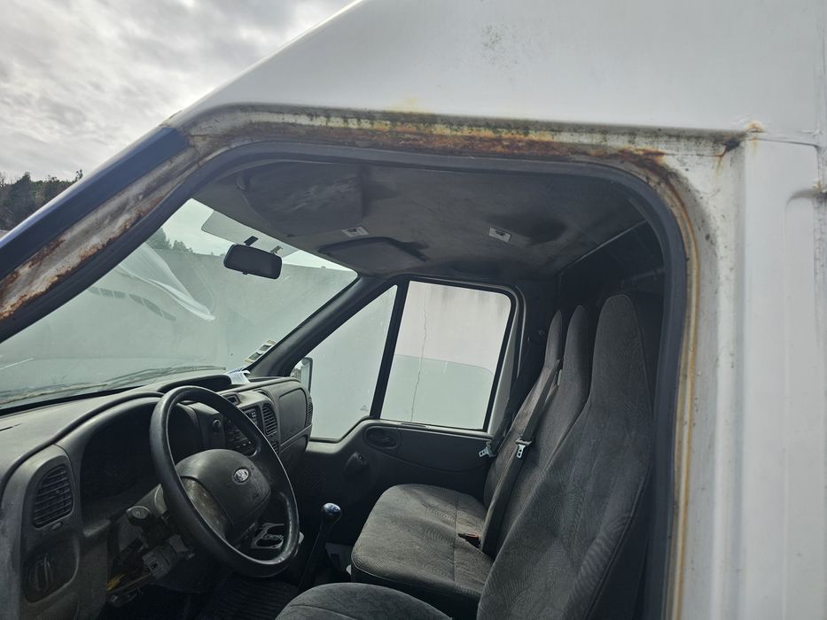 Ford trânsit 2.4 grande se ligar para baixar preços não ligue pf