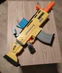 NERF FORTNITE wyrzutnia  strzałek ELITE RISKY REELER AR-L Strzelanki