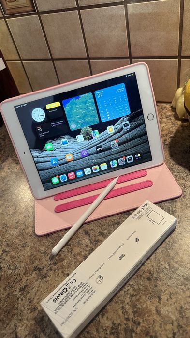 Tablet iPad Apple Retina - Gold - TOUCH ID - PROCREATE