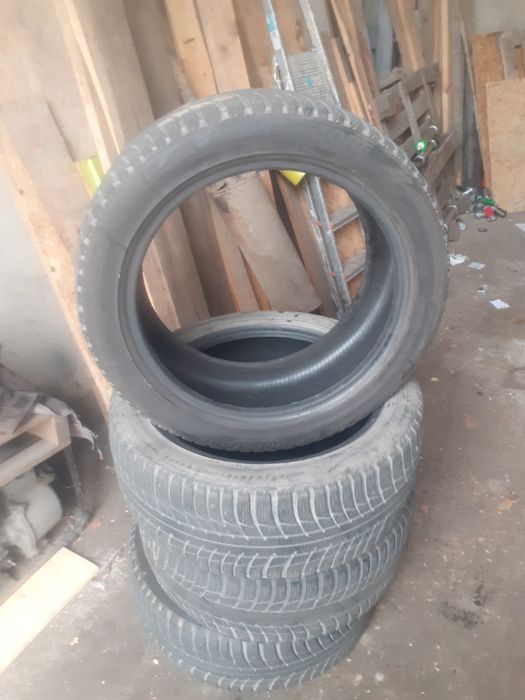 Продам шины 18 низкий