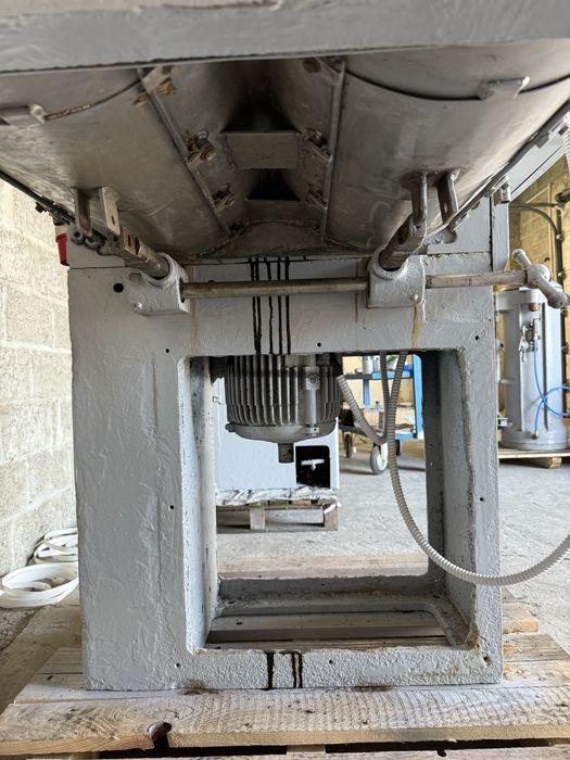 Промислова Фарш мішалка Л5-ФМУ 150 в ідеальному стані