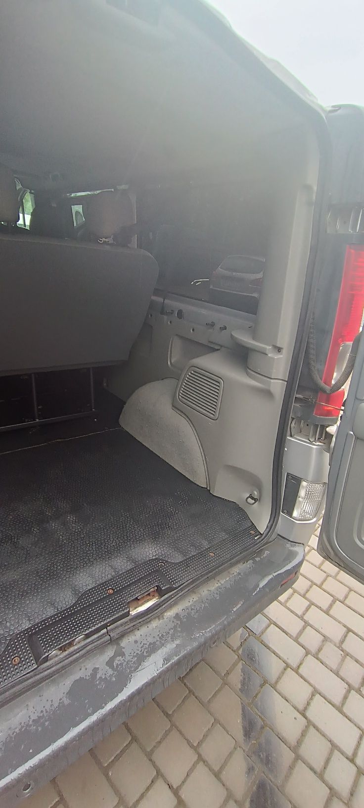 Продам OPEL VIVARO 2014