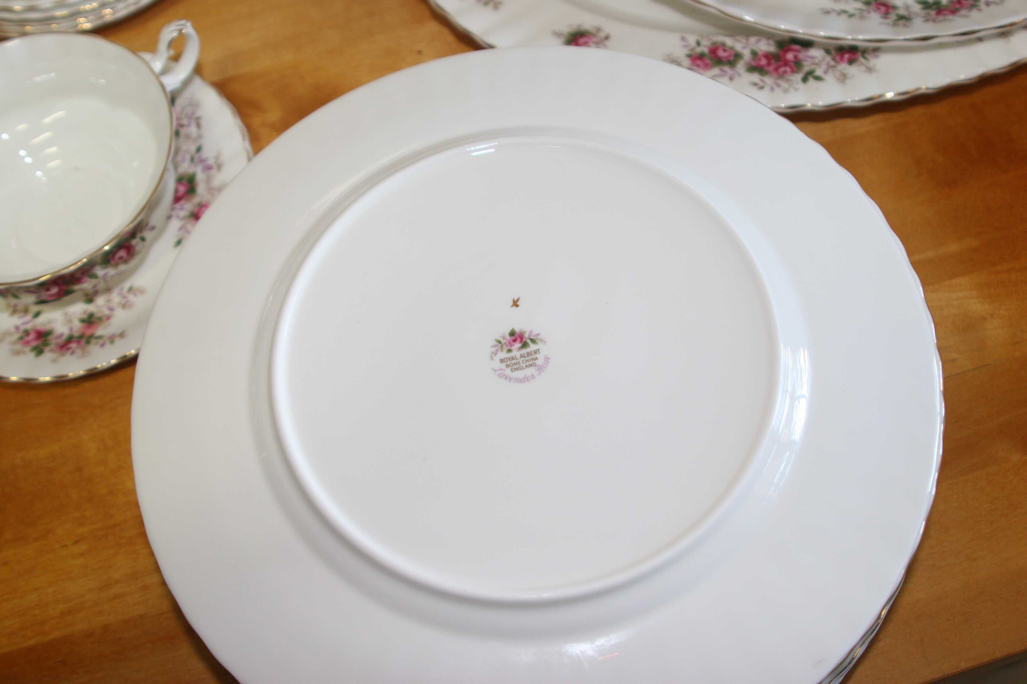 Serviço de 66 peças de ROYAL ALBERT Lavender Rose