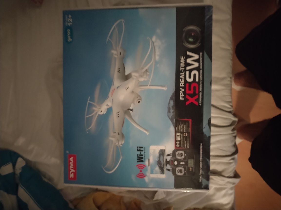 Drone syma x5sw com câmara