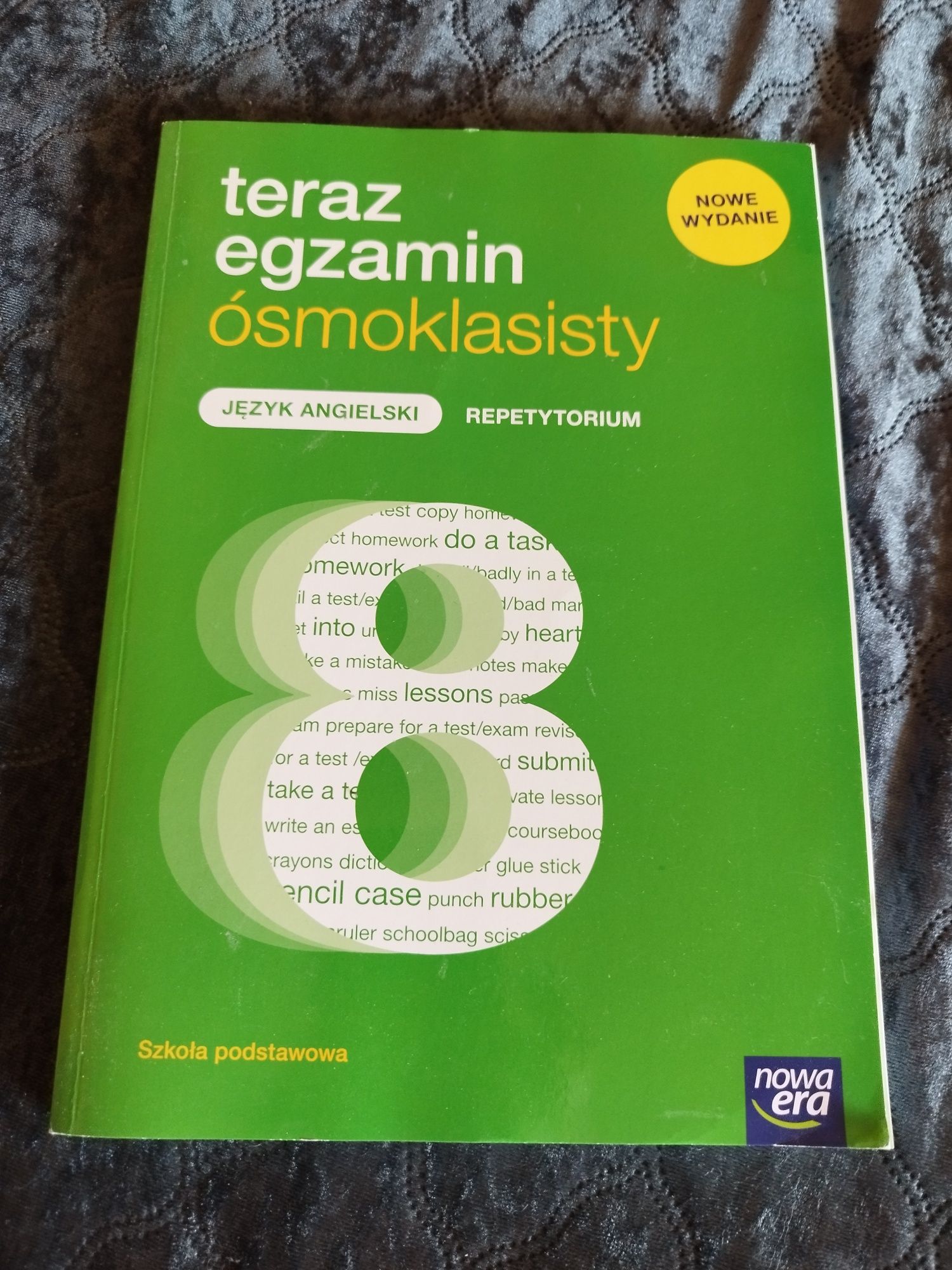 Egzamin ósmoklasisty j.angielski. repetytorium i arkusze egzaminacyjne