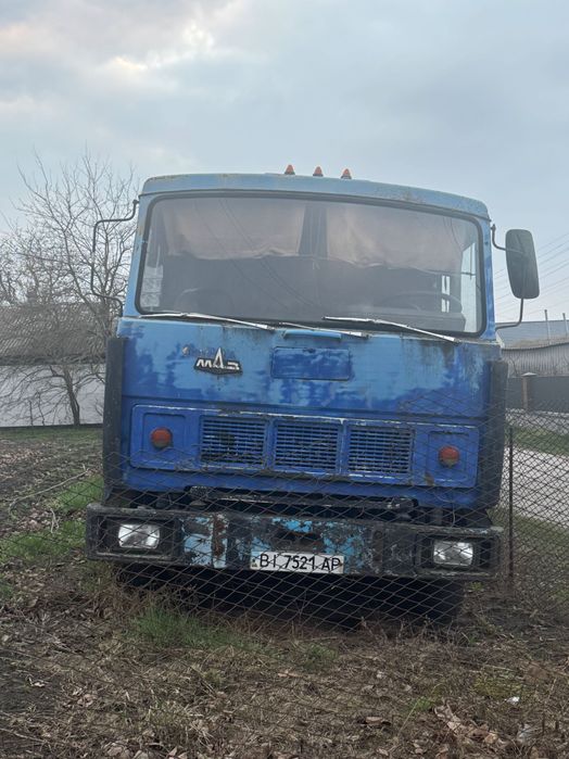 Продам маз 64229
