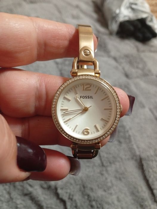 Продам орігінальні часи Fossil в ідеальному  стані майже нові