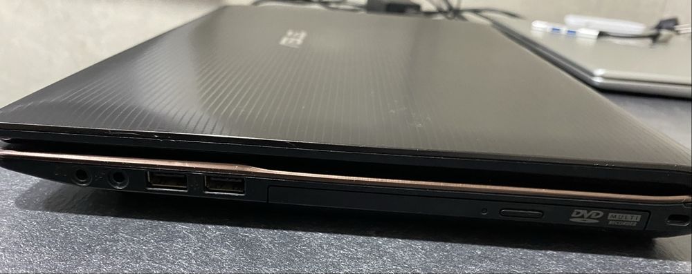 Продам ноутбук ASUS K53E