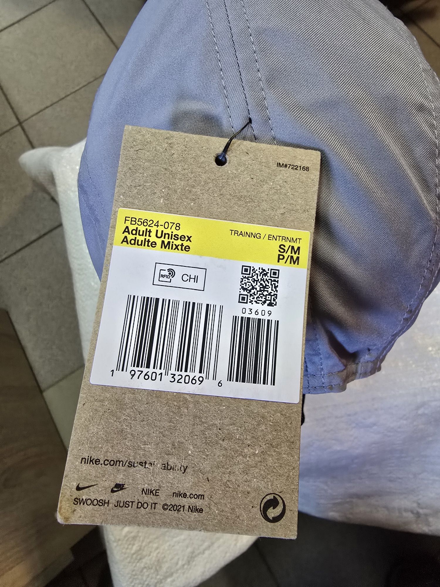 Кепка Nike Dri-FIT Fly Unstructuколір червоний Swoosh Cap колір сірий