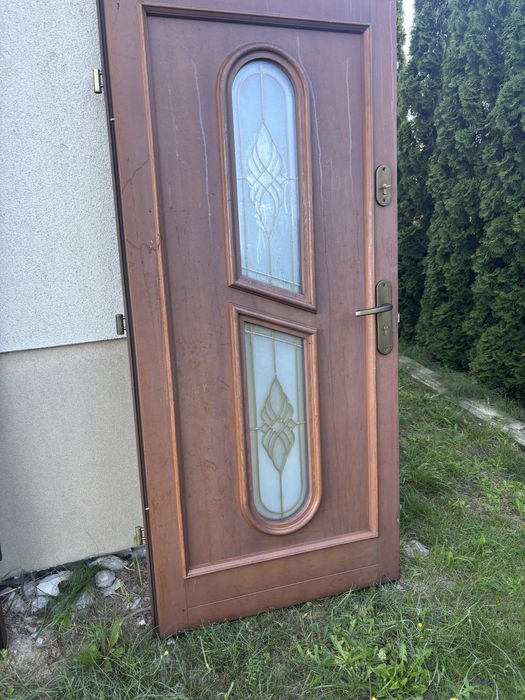 Drzwi zewnętrzne dwu skrzydłowe piękne