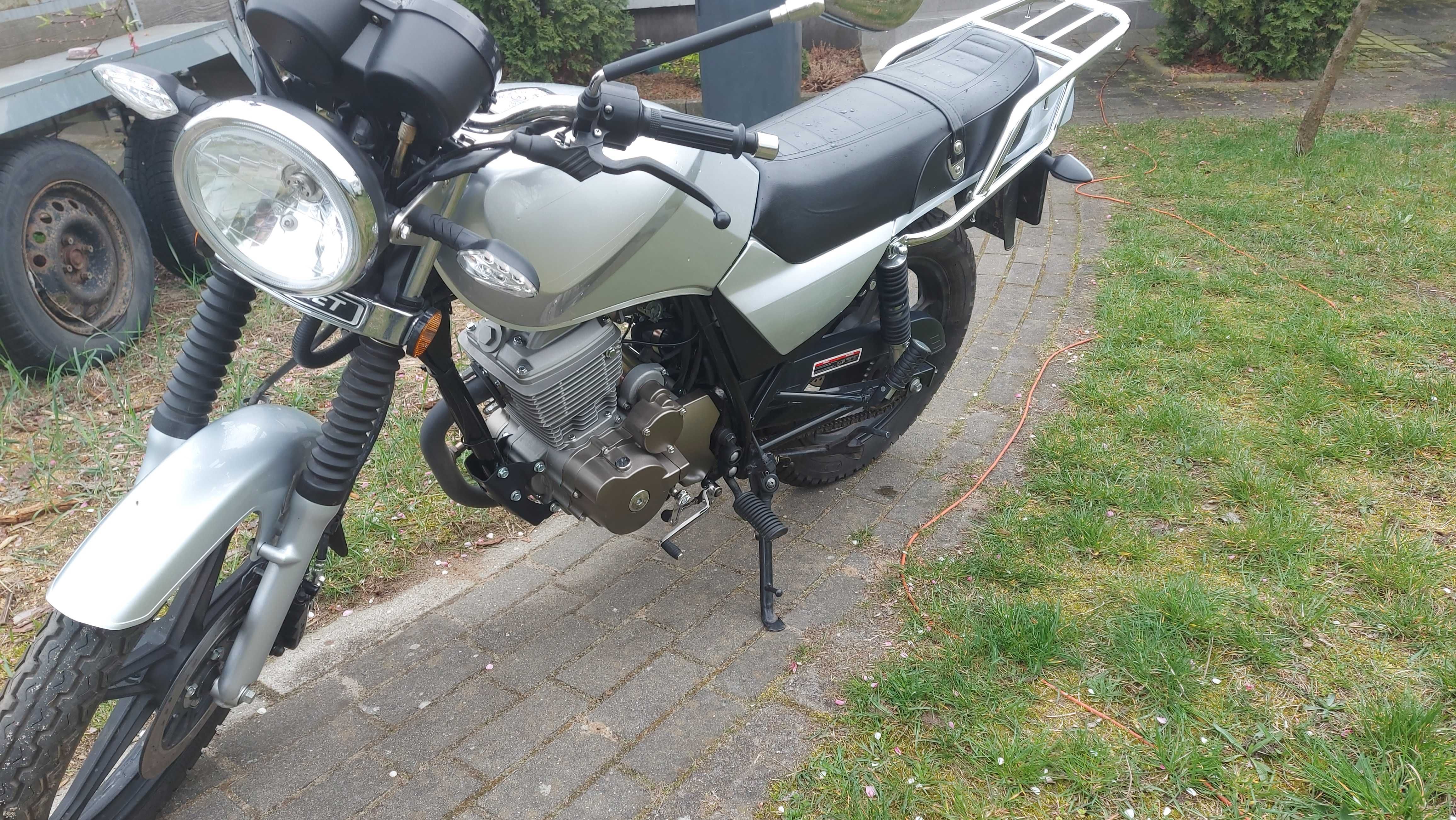 Sprzedam Romet k125 fi