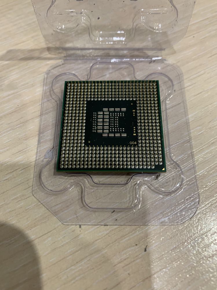 Процессор Intel Celeron 900