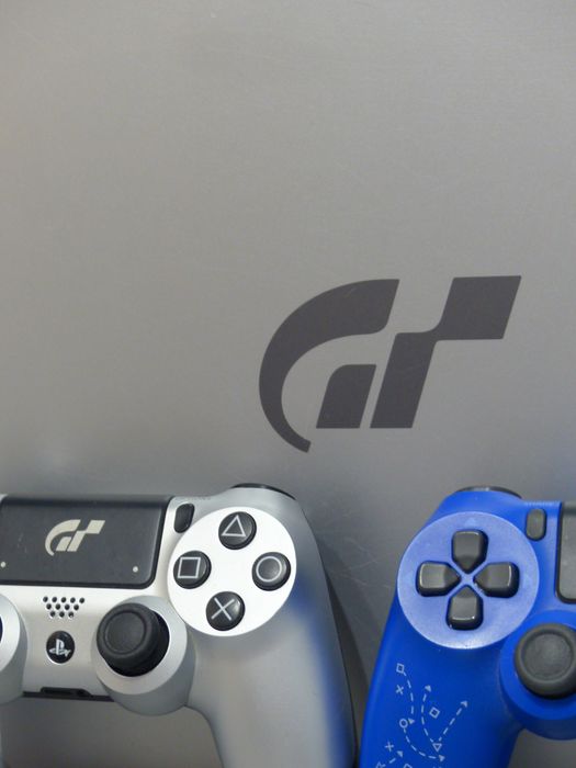 Sony Playstation 4 Slim Gran Turismo Limited