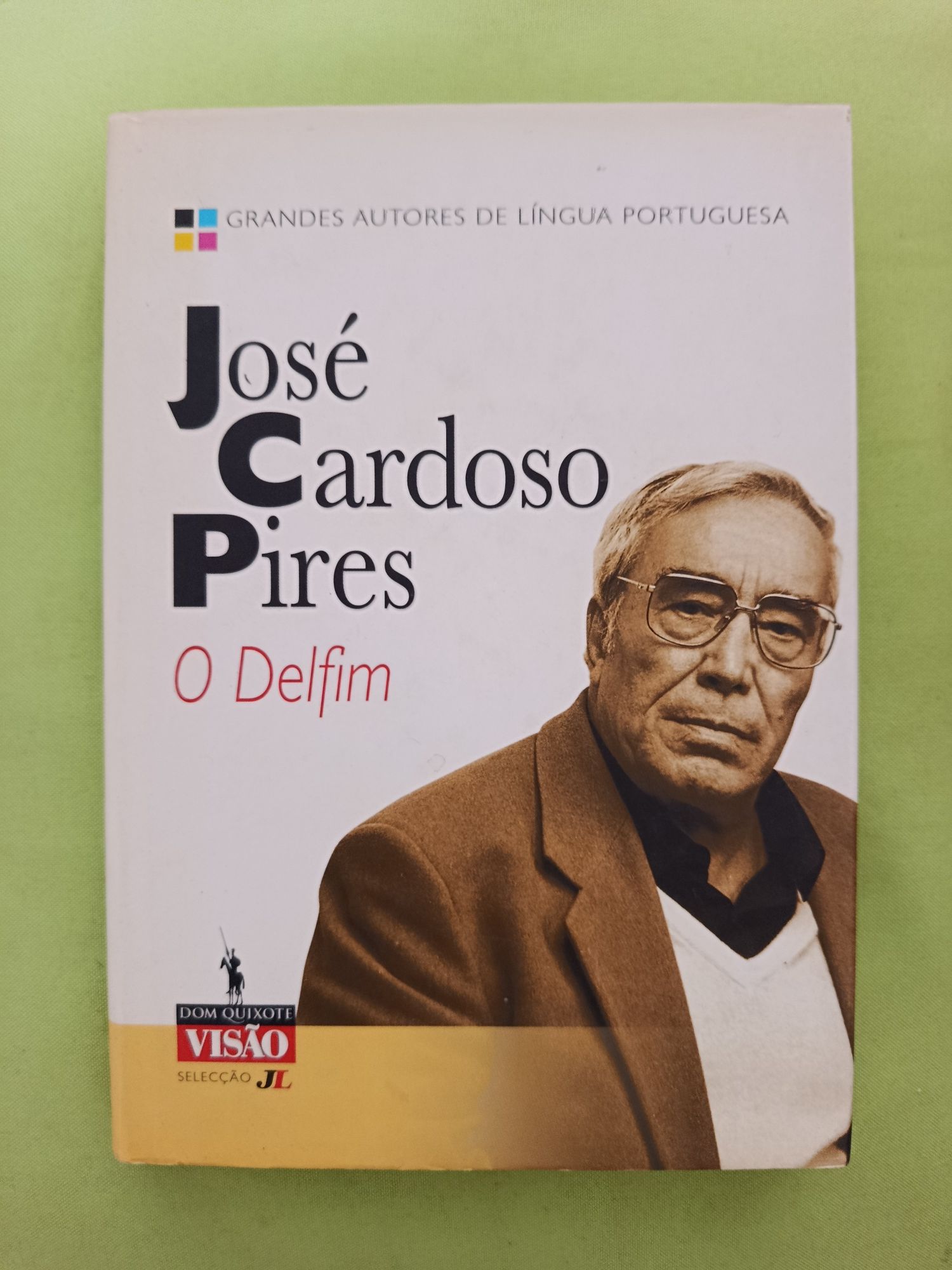 Lote dourado de 8 LIVROS ( V )