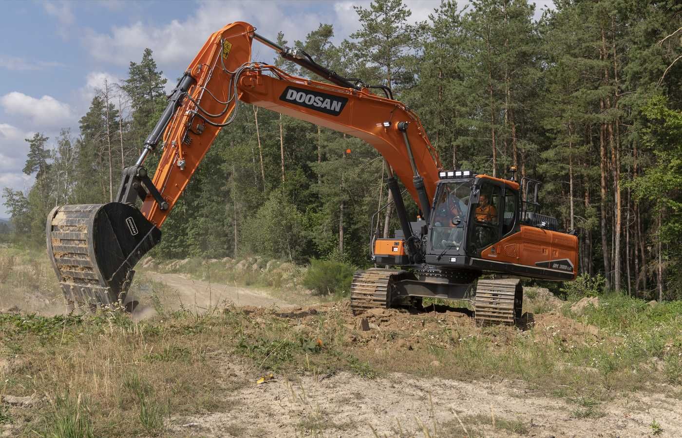 Wynajem z Wykupem   Koparka gąsienicowa 32 t Doosan Dx300lc-7 NOWA !!!