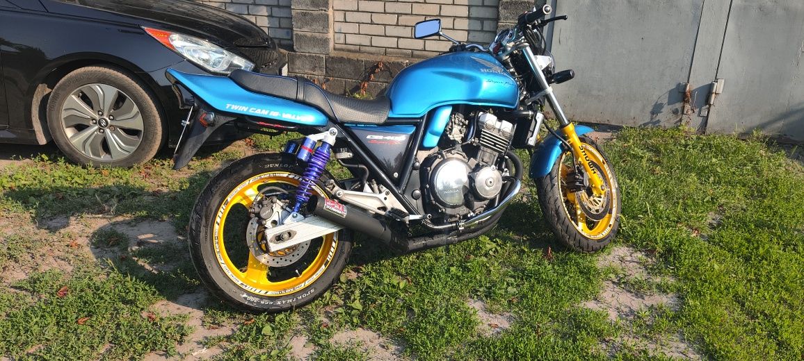 Honda cb400 NC31