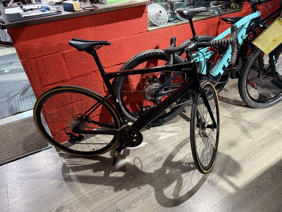 BMC Roadmachine Four