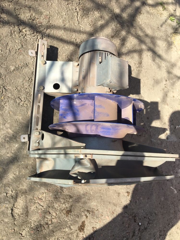 Центробежный вентилятор ziehl-abegg er35c-4dn.c7.1r