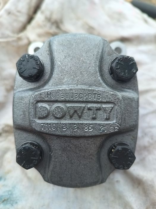 Гидронасос DOWTY HOP 3003