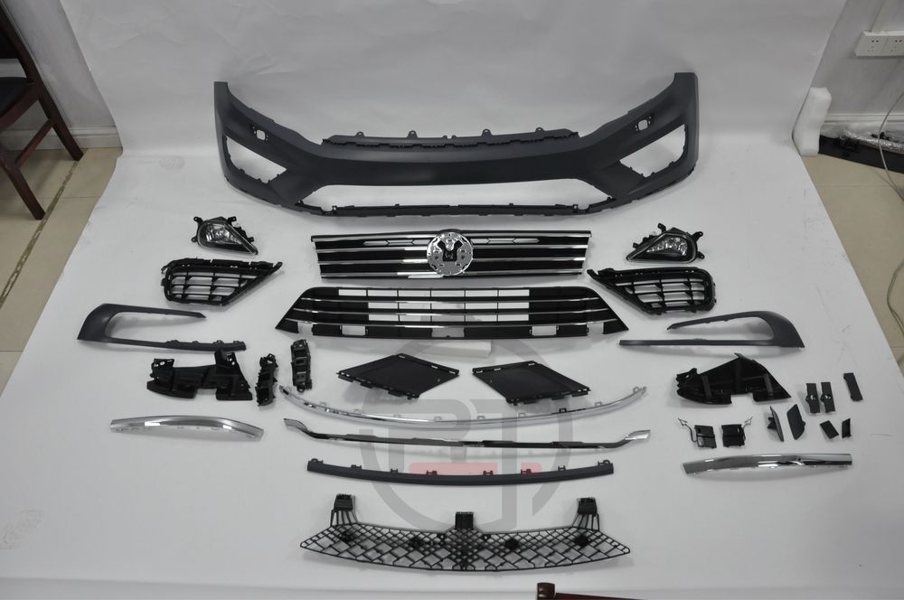 Бампер передний R-Line Volkswagen VW Touareg Тоуарег 15-18 Решетка