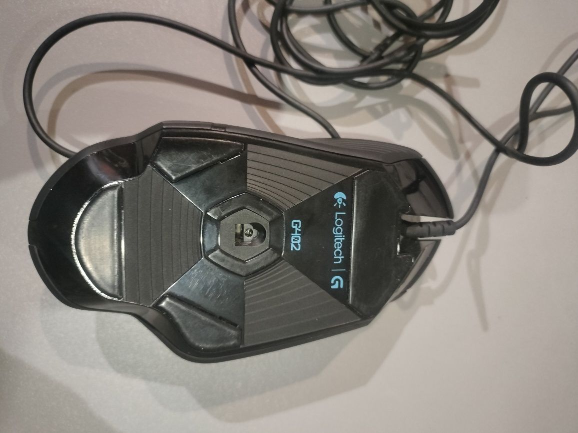 Mysz gamingowy Logitech G402
