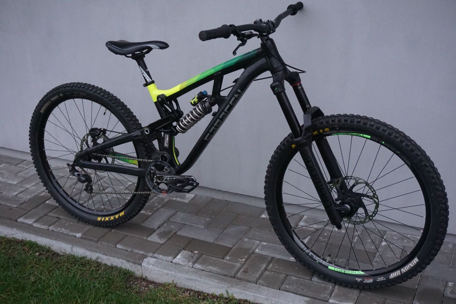 Saracen Myst Pro (mtb,dh,enduro, slopeduro,fr,downhill)