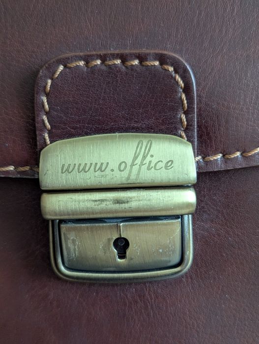 Деловой мужской портфель кожаный коричневый OFFICE