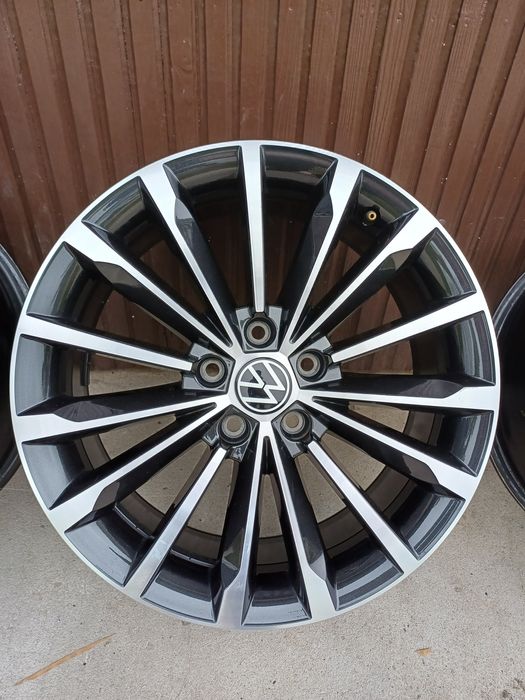 Felgi Volkswagen  18 7J ET43 5x112