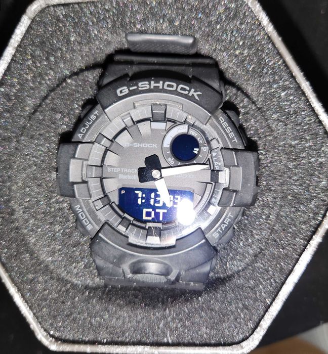 Zegarek CASIO G-SHOCK GBA-800-1AER G-Squad