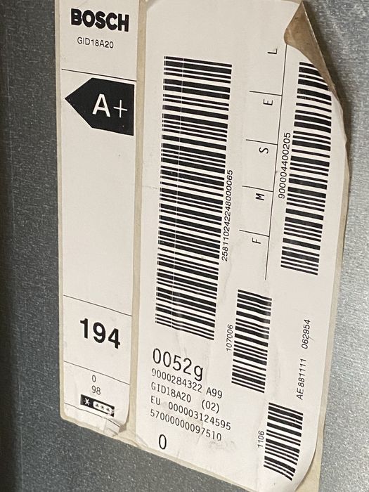 Вбудована морозильна камера 85 см Bosch GID 18A20