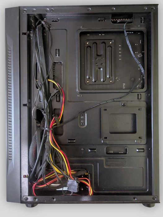 Игровой ПК на Ryzen R5 5600, Evga RTX 2060 6GB, 16GB RAM, 1TB SSD