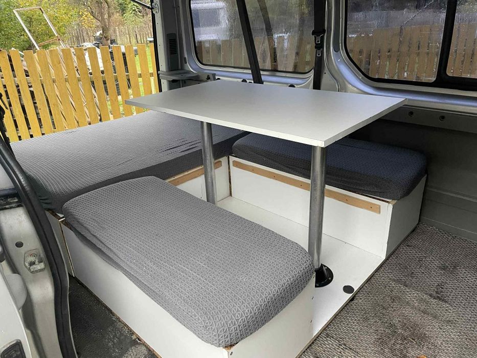 Camperbox zabudowa kempingowa trafic Vivaro primestar T4 T5