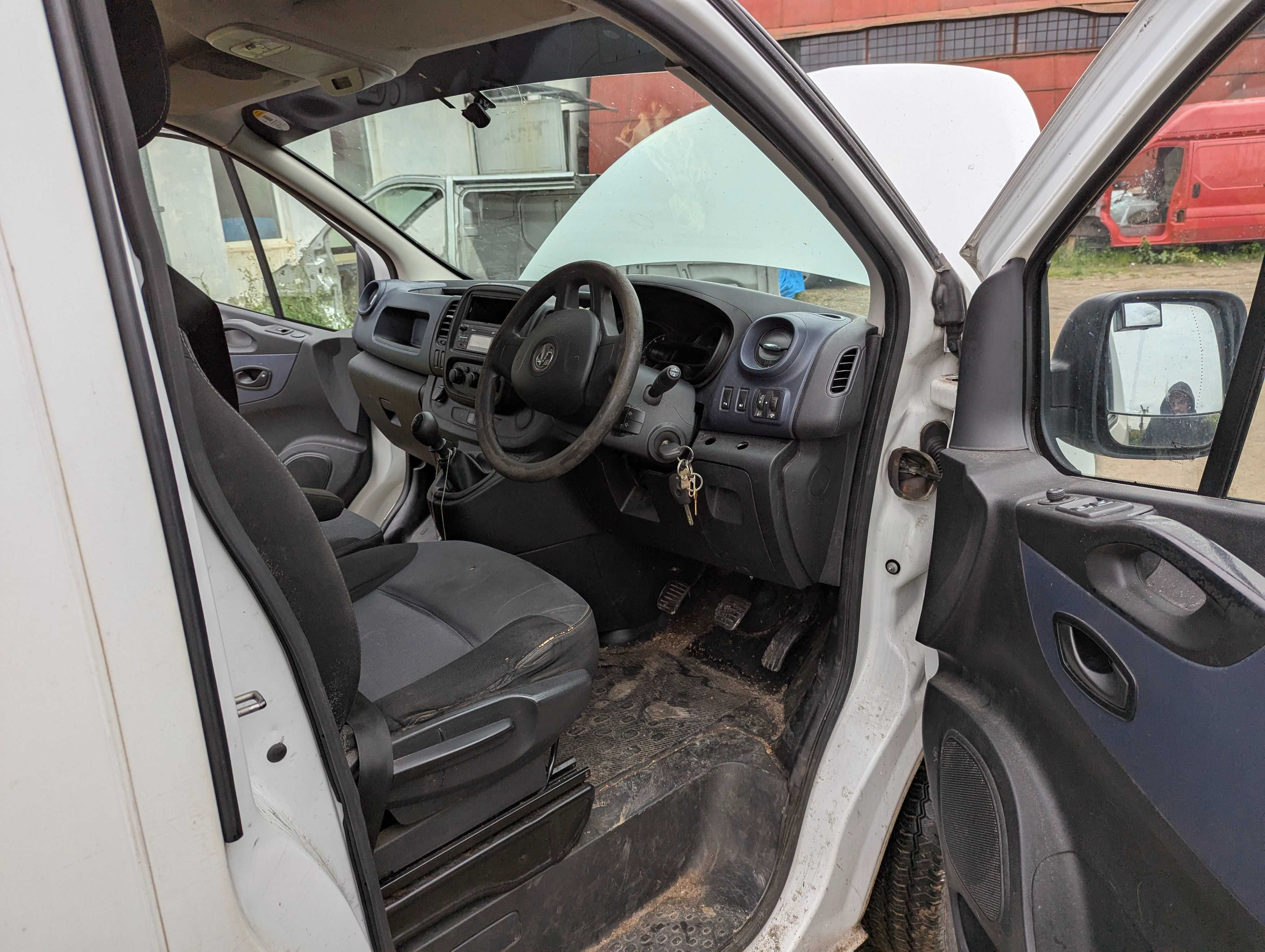 Разборка Запчасти бу  Renault Trafic 3  1.6 R9M