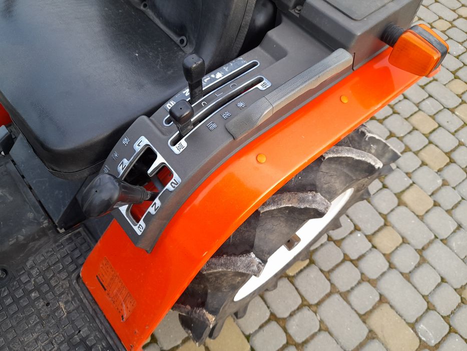 Трактор японський Kubota Aste A14 4х4 Кубота