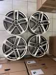 Jantes 17” 5x112 Originais Audi A4 B9