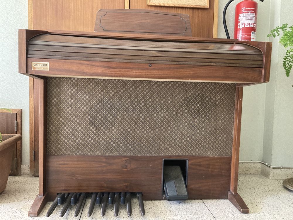 Orgão Eletrico Viscount Cabaret 70’