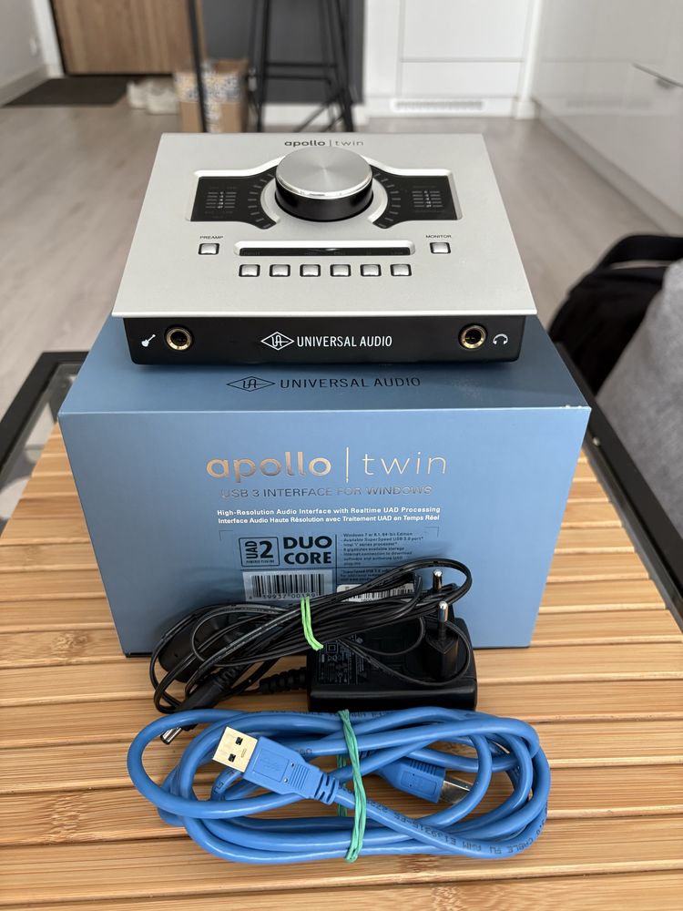 Universal Audio Apollo Twin USB (Windows) Analog Classic Bandle