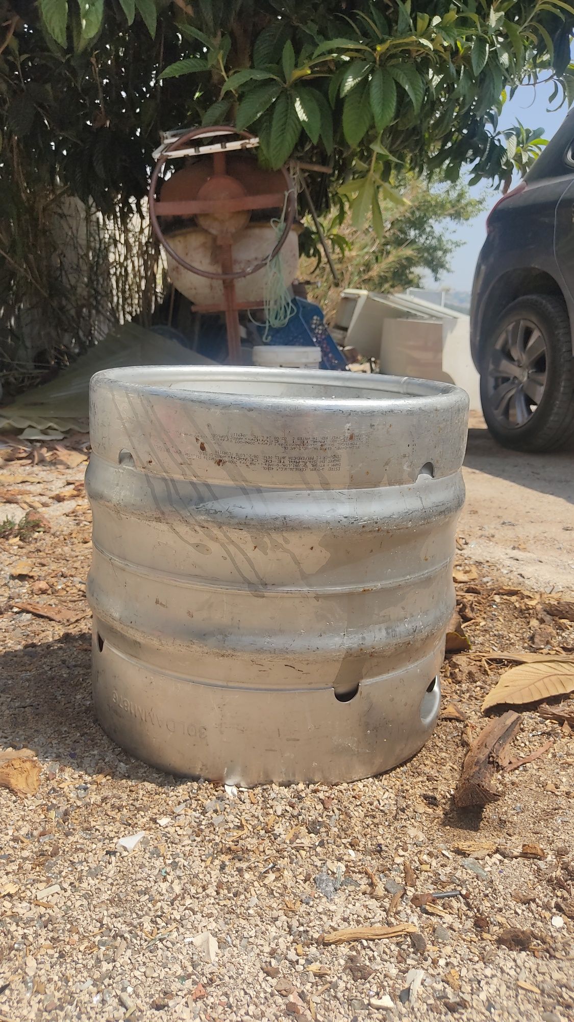 Barril em inox em bom estado