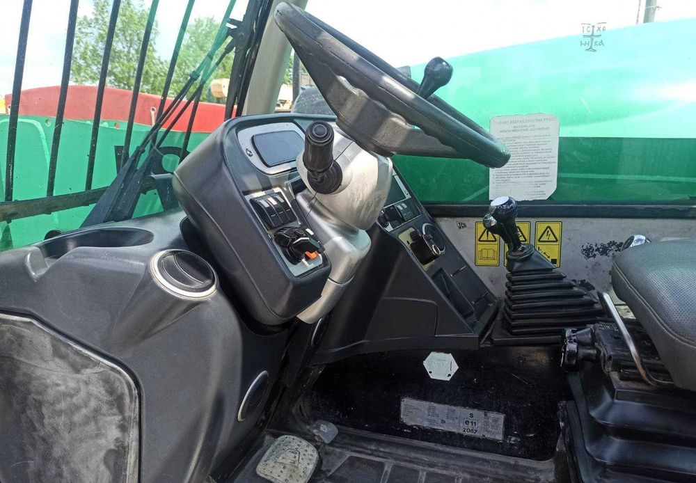 Телескопічний навантажувач JCB 531-70 практичніше Manitou Гарний стан