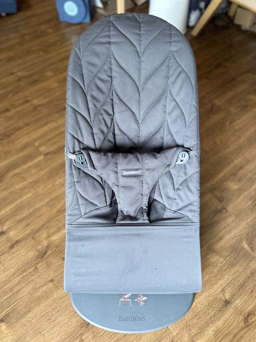 Bujaczek Lezaczek Babybjorn  Antracyt