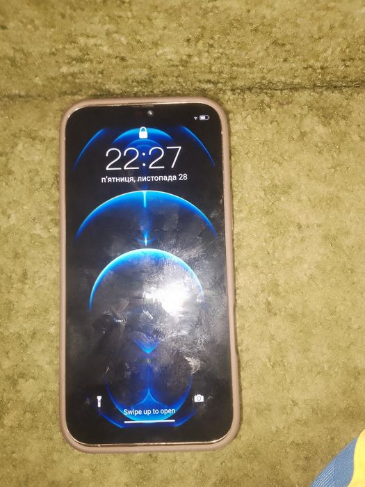 Продам айфон 13про Макс