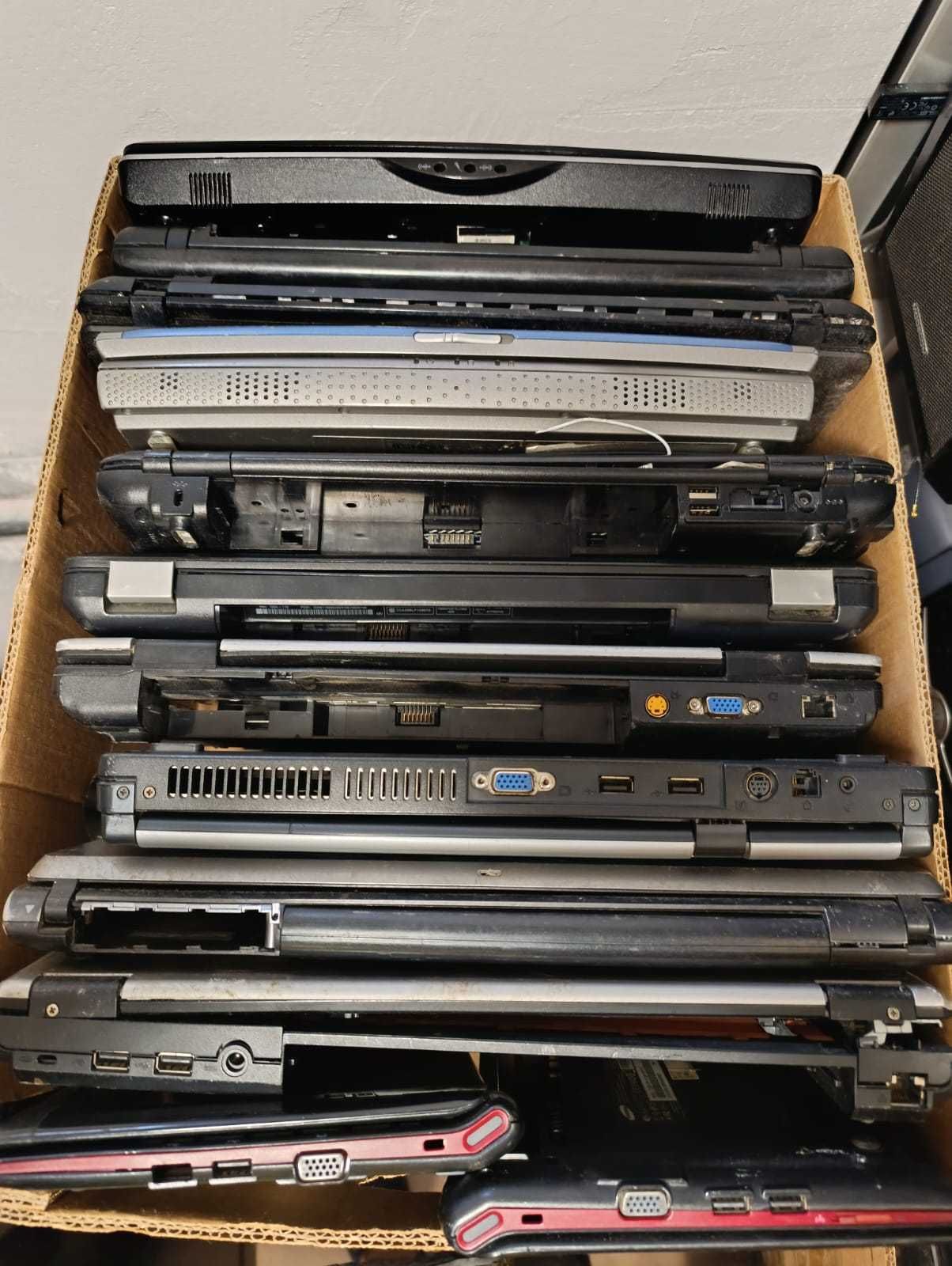 Laptopy na części 60 sztuk