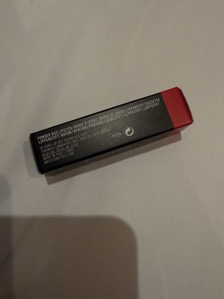MAC матуюча помада червона відтінок Ruby New 3 гр,Powder Kiss Lipstick