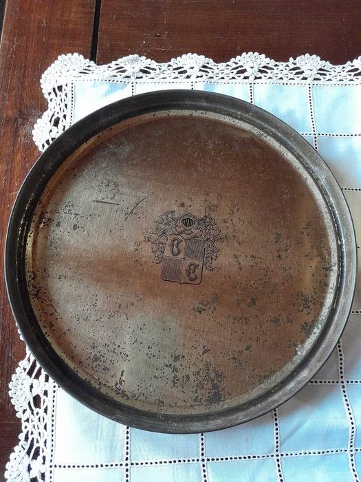 Lata vintage com flores e sinos  - anos 50/70 autêntica decoração