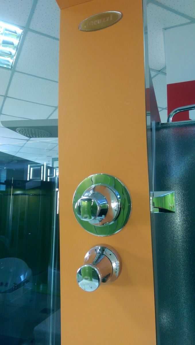 Душова панель з термостатом Jacuzzi 9449-05174 Rei Orange (Італія)