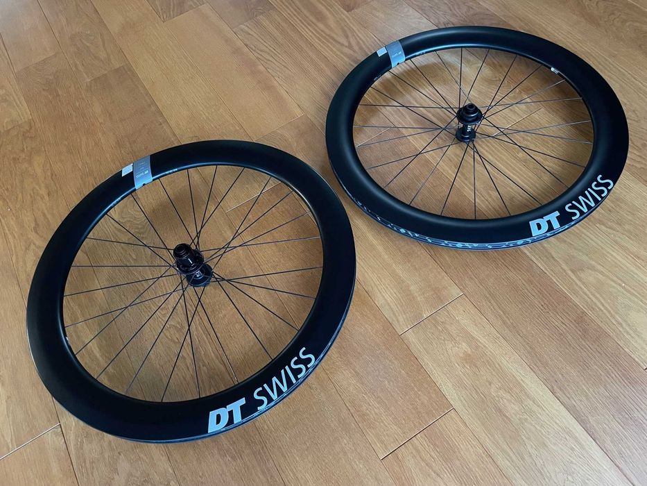 Koła DT Swiss ARC 1400 Dicut koło zestaw komplet kół carbon karbon