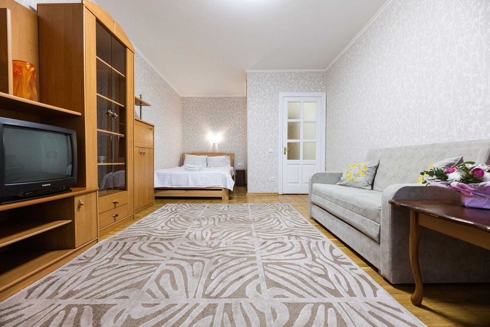 Подобово квартира  в Києві, КПЇ, Охматдит